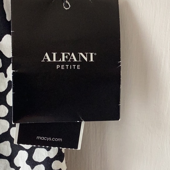 ALFANI BUTTON UP BLOUSE - Picture 2 of 4